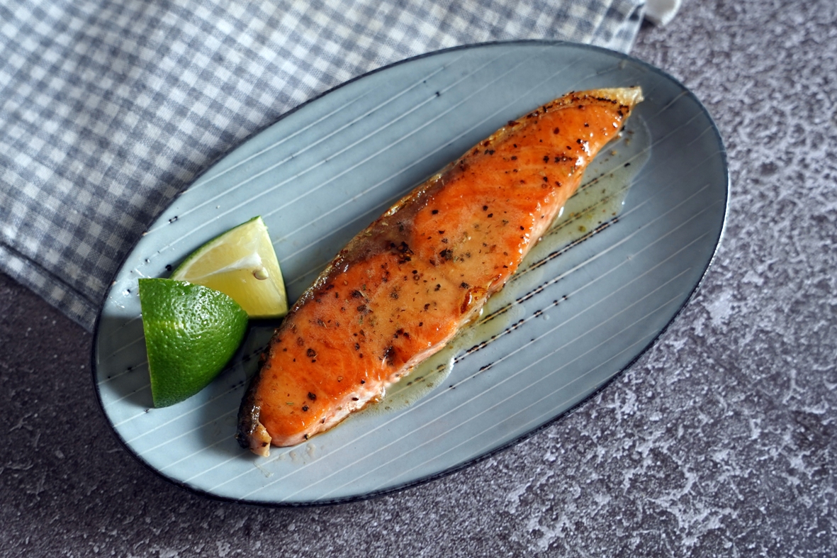 嘉豐海洋 產業新聞|「2種魚」可防肺腺癌 專家：每週吃2次可強身 三立新聞網 報導