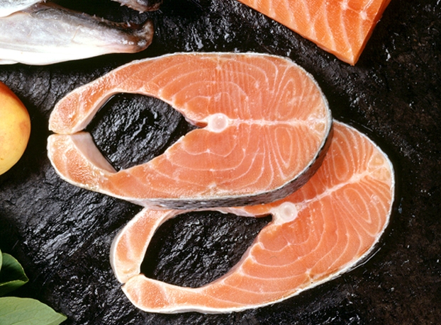 嘉豐海洋 產業新聞 | 吃魚怕重金屬！譚敦慈揭煎鮭魚「多1動作」：毒素少40% 資料來源：Yahoo News 三立新聞網 記者鄭玉如 報導